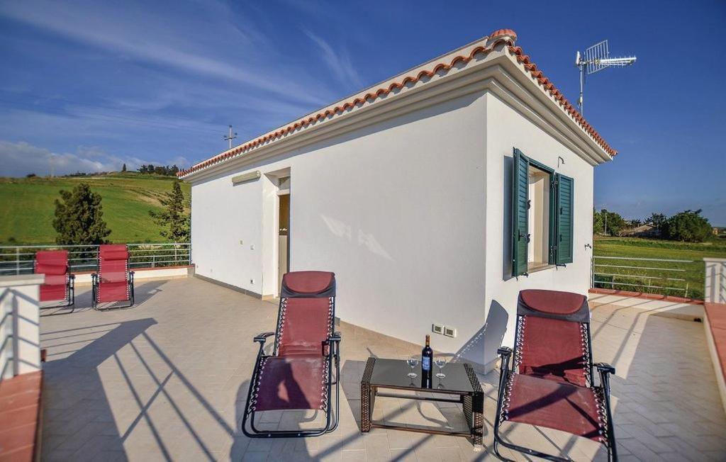 Villa Teresa Tra Il Mare E La Campagna Menfi Eksteriør billede